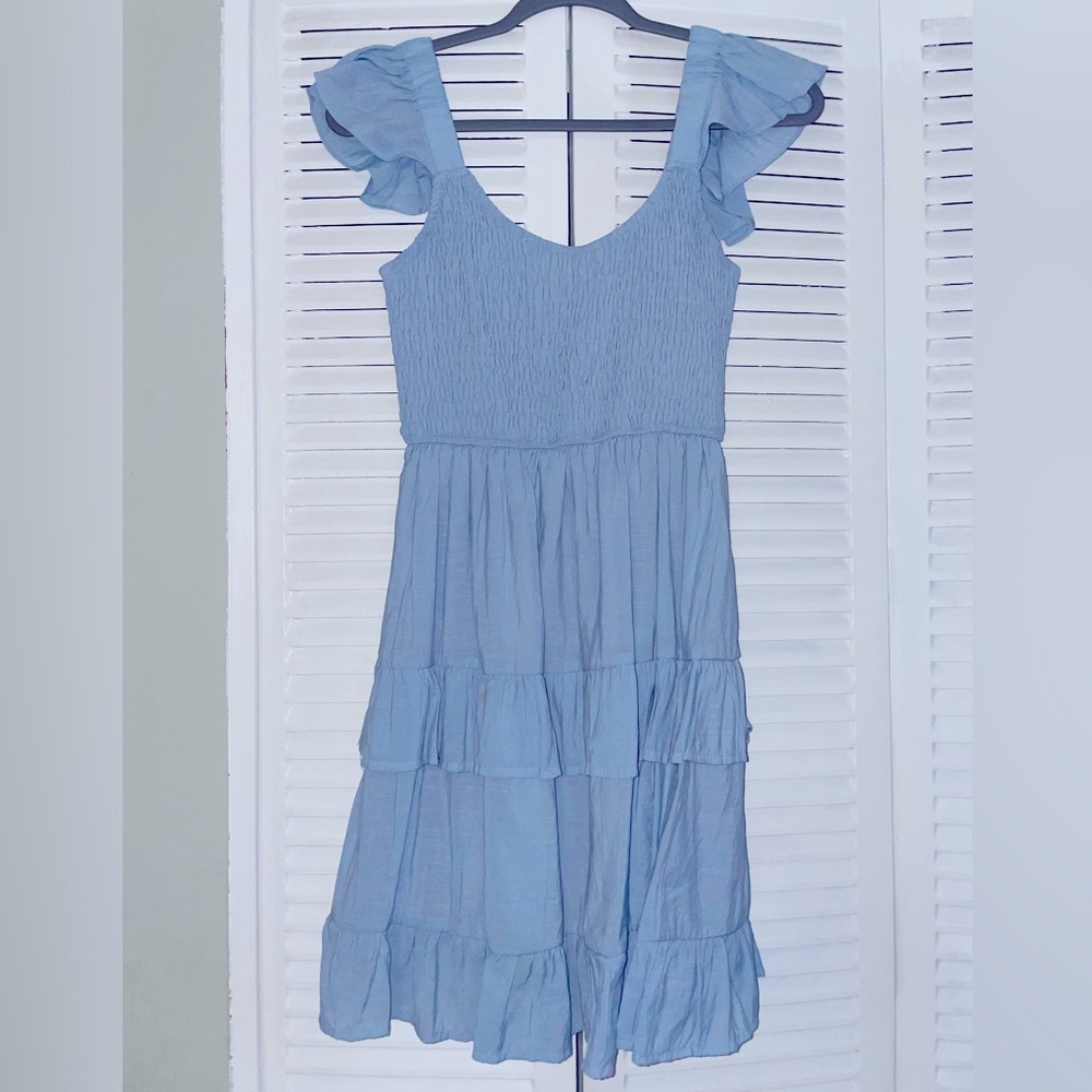 blue dress